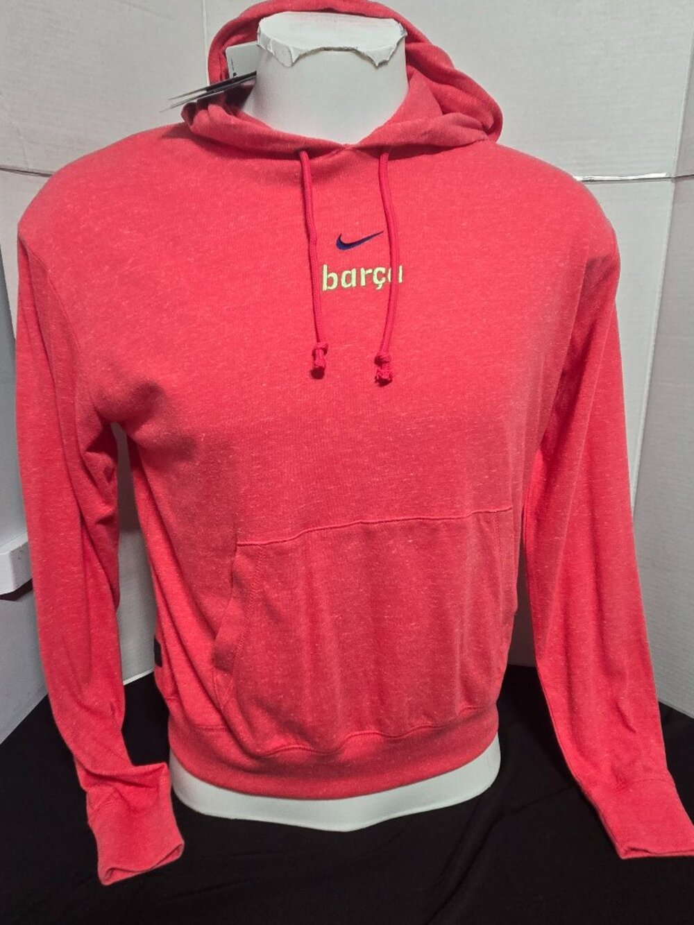 🔥⚽ NEW WITH TAGS NIKE FC BARCELONA BARÇA WOMEN'S HOODIE – SIZE MEDIUM ⚽🔥